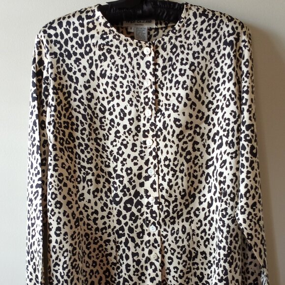'MEL & LISA ESSENTIALS' Collarless Silk Blouse Size 8 Semi Fitted *Flawless - Picture 1 of 14